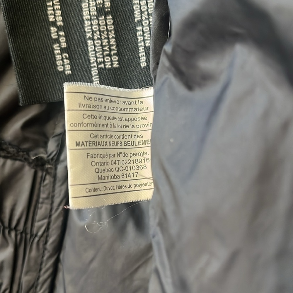 Cole Haan woman’s  quilted down jacket small/petite black - Picture 9 of 12